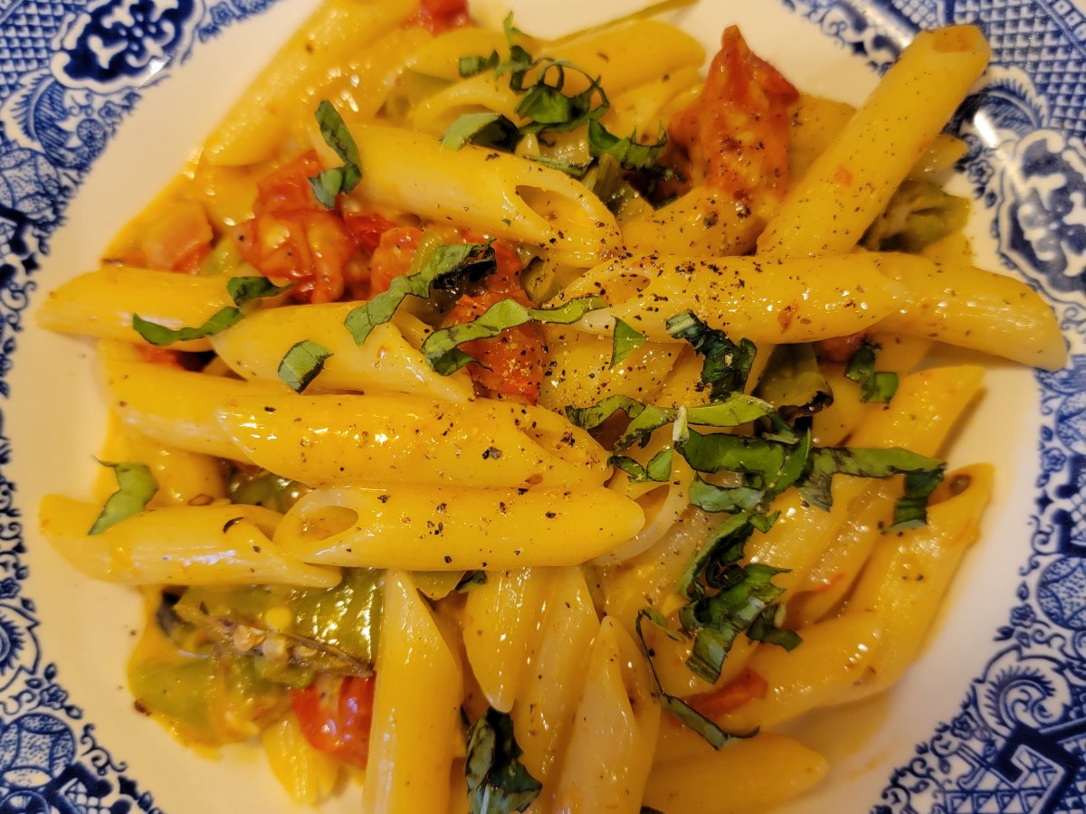 Creamy Tomato and Pepper&nbsp;Pasta